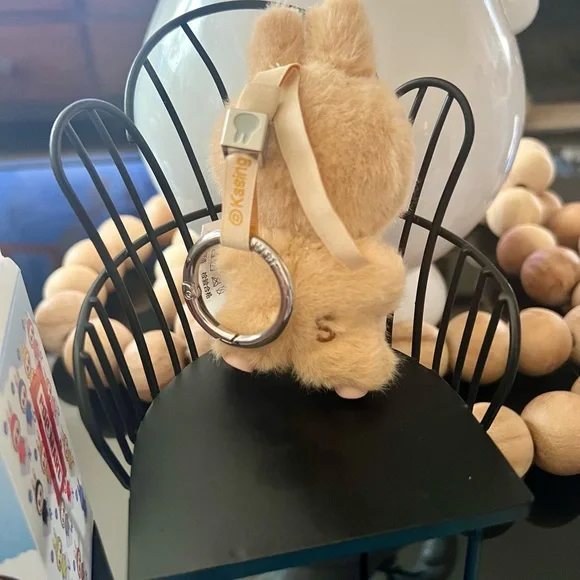 Labubu Pin For Love “Letter S” POP MART new In Hand  new - Picture 3 of 8